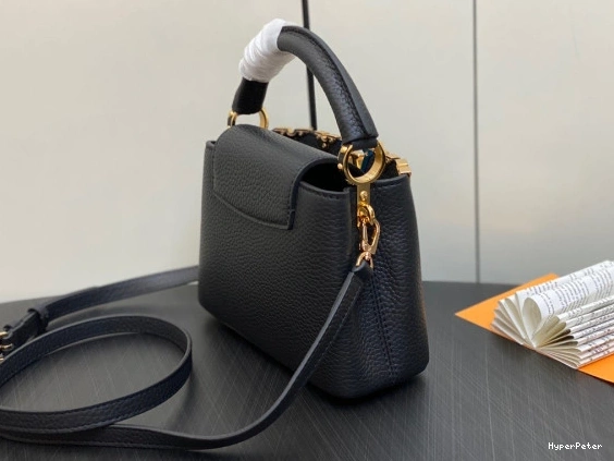 LOUIS CAPUCINES VUITTON BB 0713